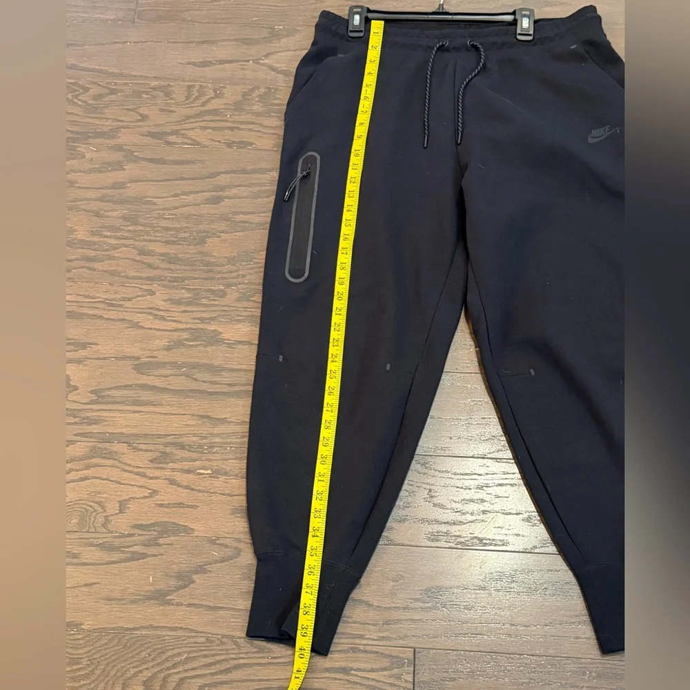 Nike Tech Women’s Fleece Jogger Pants Black Athletic Size Xl NWT